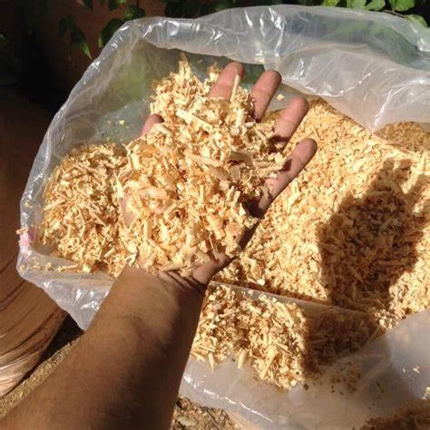 Pine & Spruce Wood Shavings – Natural Animal Bedding